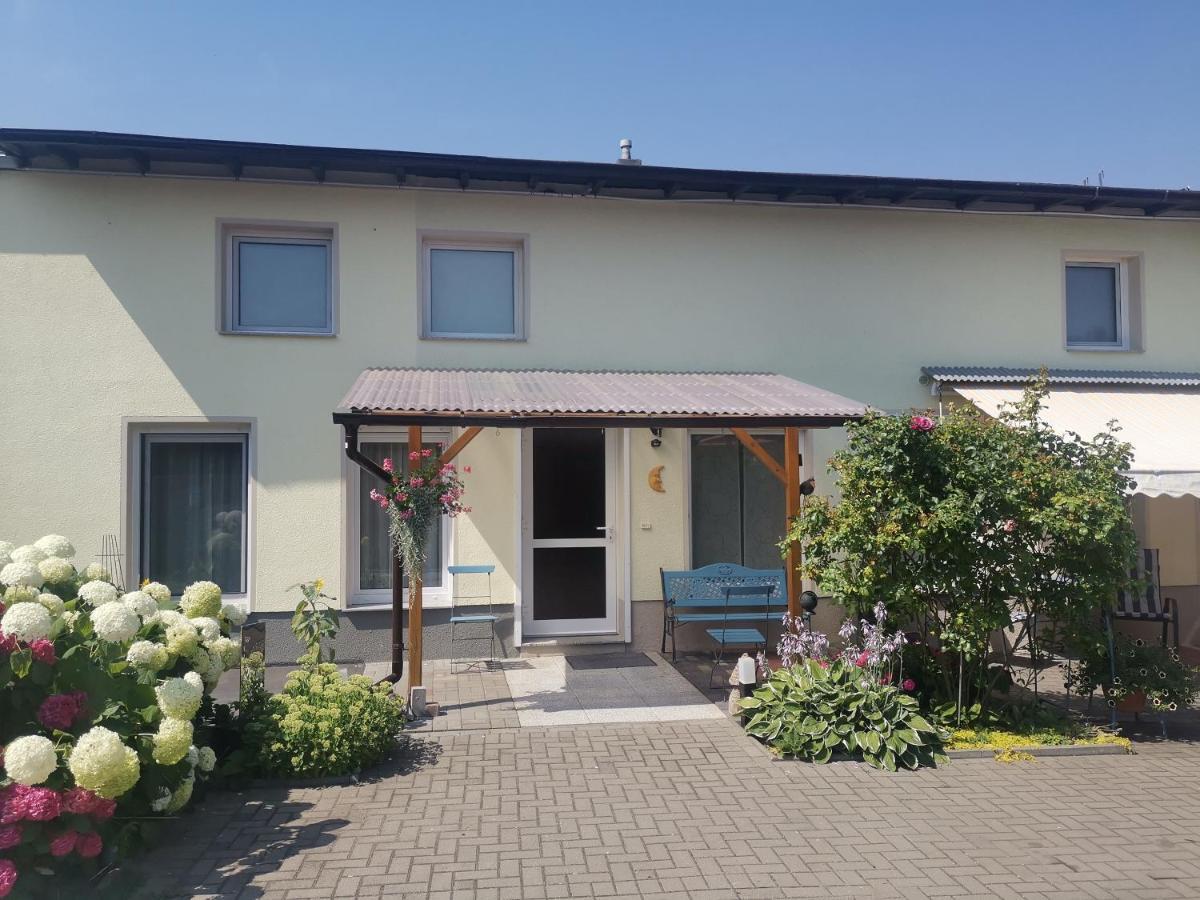 Ferienwohnung Uenglingen Stendal Buitenkant foto